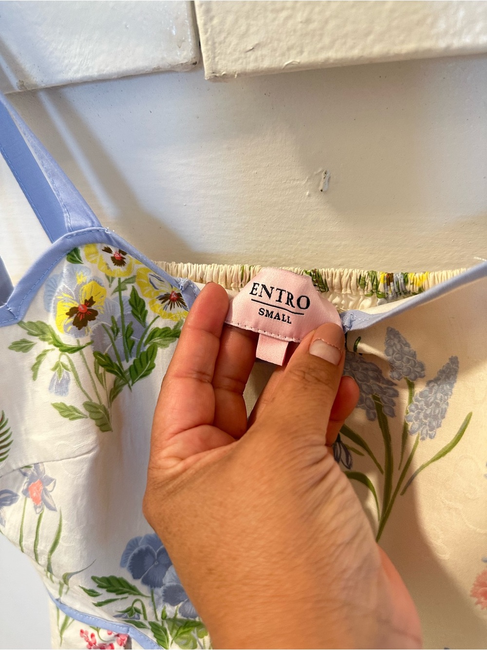entro Floral Light Blue Trim Slip Dress - Picture 4 of 7